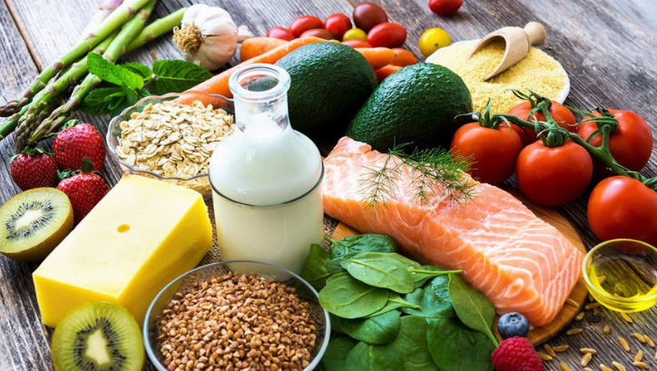 Saúde Óssea na Menopausa: Um Guia Nutricional Essencial